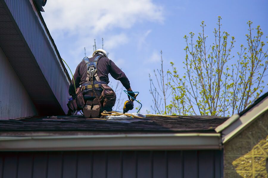 Roofing Safety: Why You Should Hire A Professional Instead of DIY
